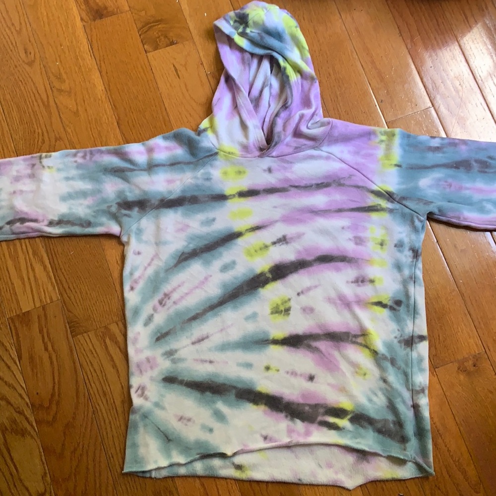 top with hoodie